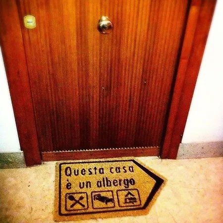 Zuccarello Touristic Appartement Palerme